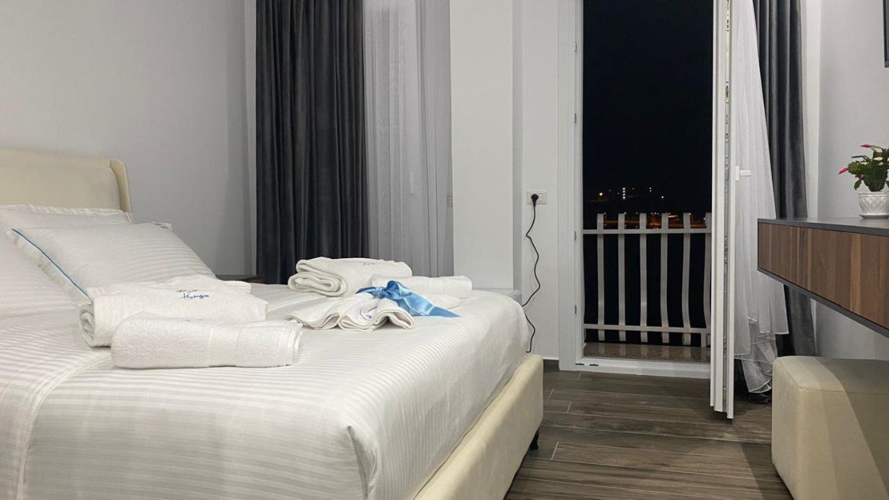Hotel Bujtina Xhabakja Belsh Esterno foto